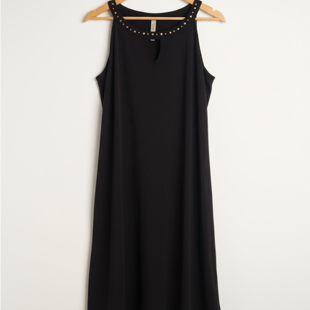 Elegant Black Sleeveless Dress